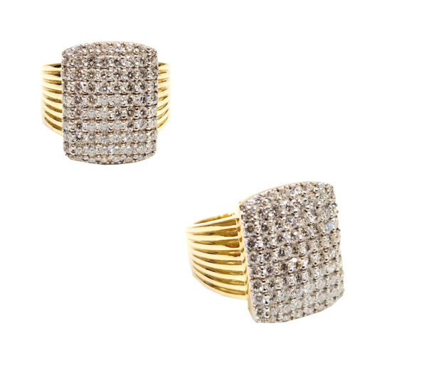 ANVI DIAMOND RING