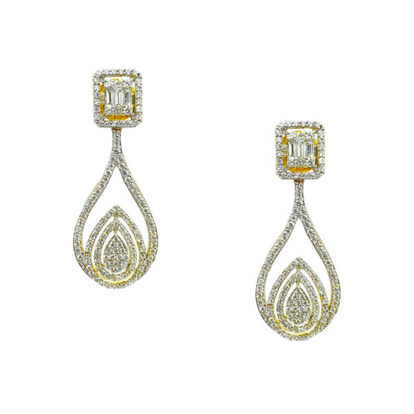 Saumya Diamond Earrings - Image 2